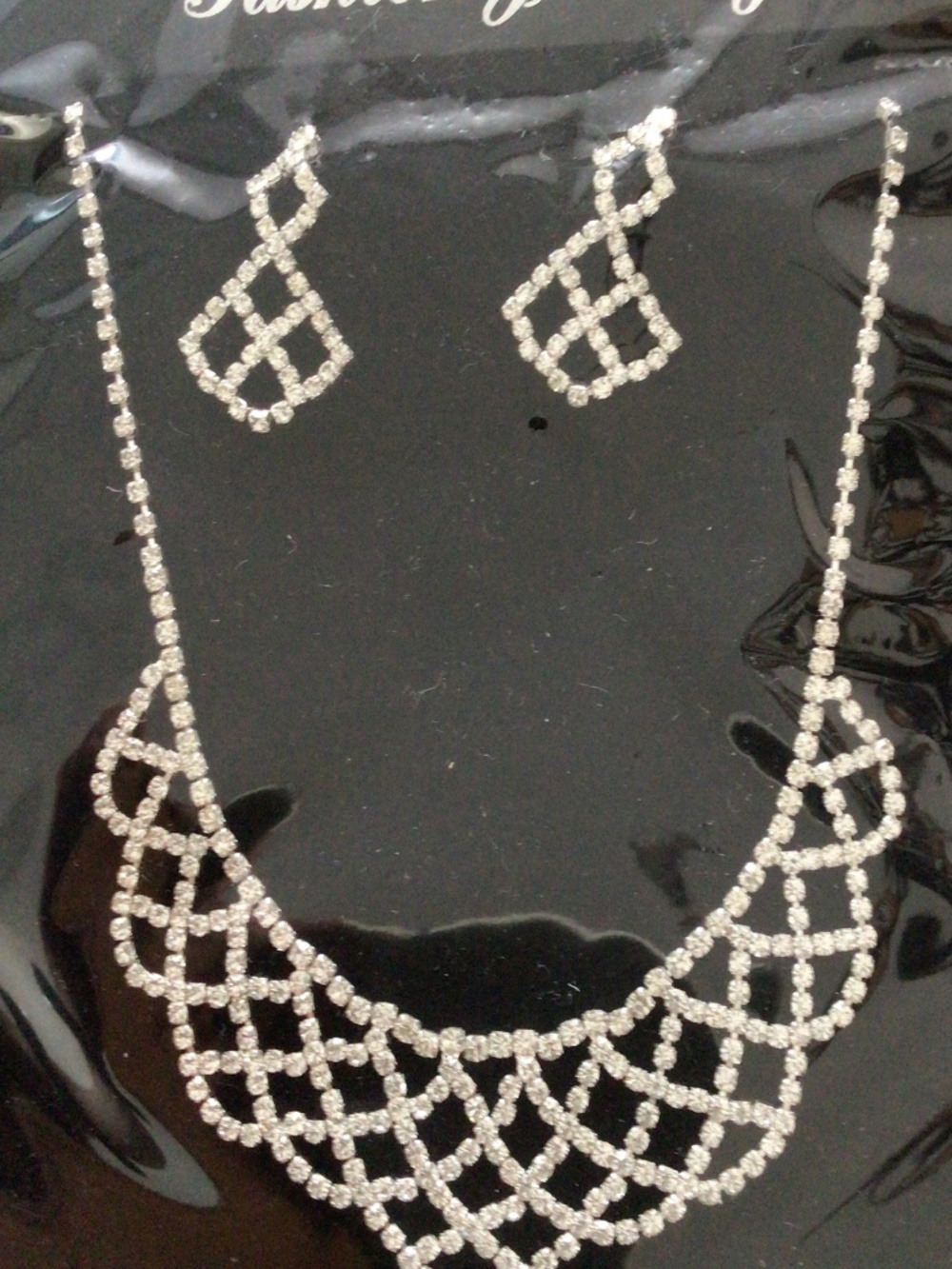 NWT rhinestone pierced earrings and necklace set